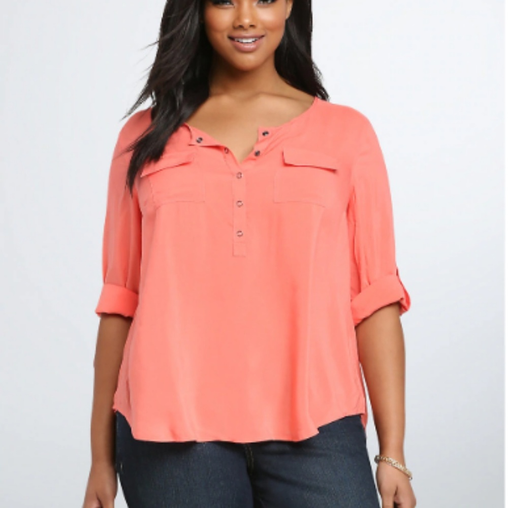 TORRID size 3 challis blouse